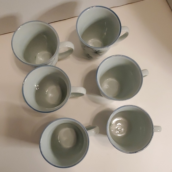 Set Of 6 Cute Blue Speckled Floral Cups - Picture 4 of 6